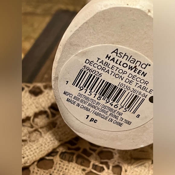 NWT ASHLAND PALMISTRY HAND TABLETOP DECORATION. - Picture 10 of 12